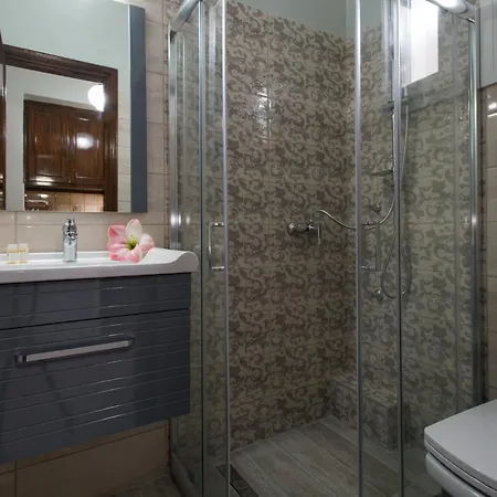 Eleni Aparthotel Roda (Corfu)