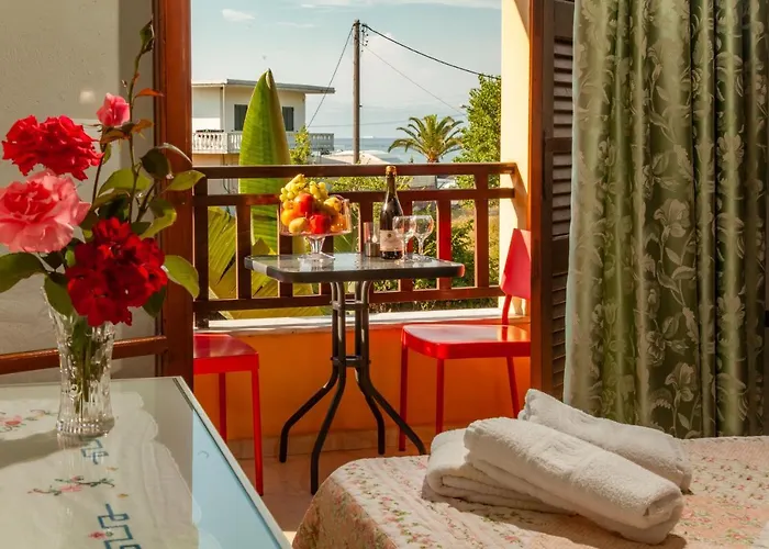 Ξενοδοχείο με διαμερίσματα ελένη